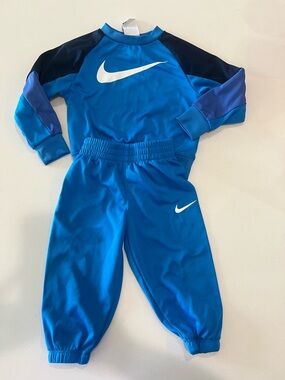 Nike Kids Bright Blue Dri-Fit Athletic Set